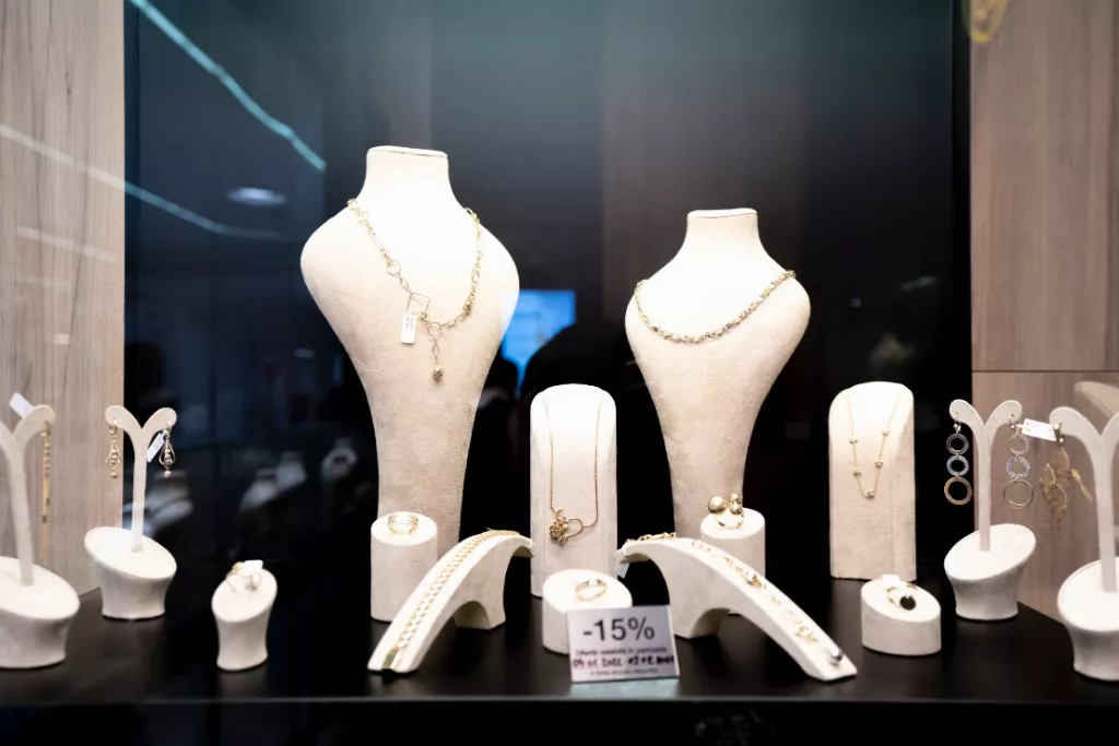 5. Cum să alegi tipul potrivit (lanturi din aur, magazin Tezaur, bijuterii)
