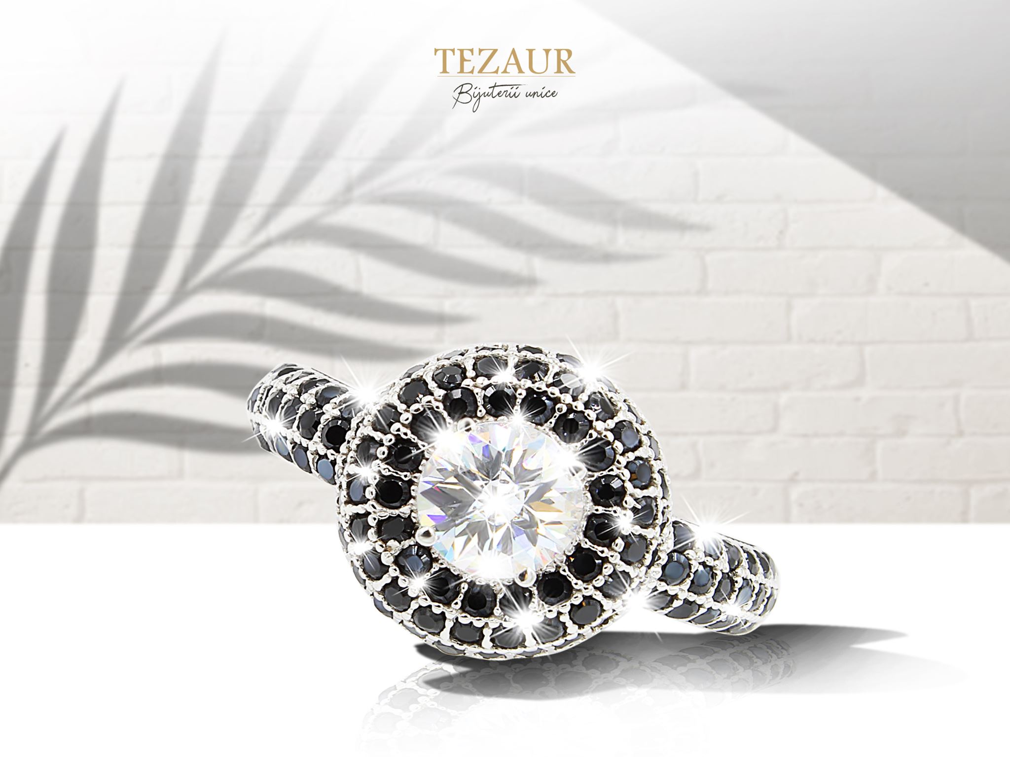 Inel cu diamant negru